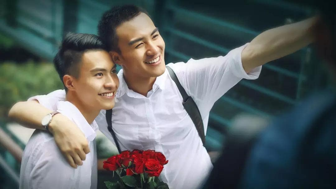 blued是腾讯旗下的吗？